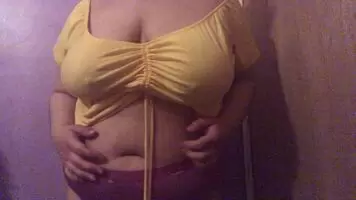 Tell me if I post too often!! I’m just very okay with my body today. 💋❣️