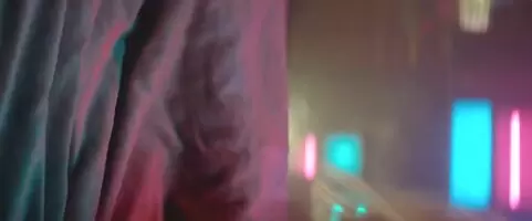 Charlize Theron and Sofia Boutella wild bed action