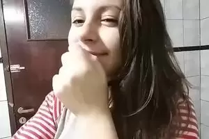 Amateur Teen Girl Showing Her Big Boobs And Ass