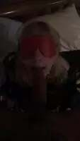 Sucking daddy’s big cock 😋
