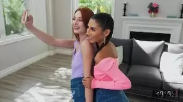 Gianna Dior, Lacy Lennon - Post A Selfie Share A Dick - Share My Bf