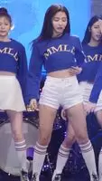 Momoland - Yeonwoo