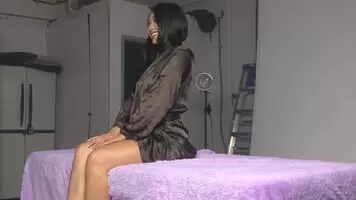 Joan - Singaporean model
