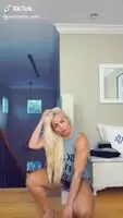 Mandy Rose 🌹🍑