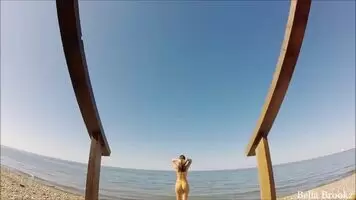 Round Things In Your Face!