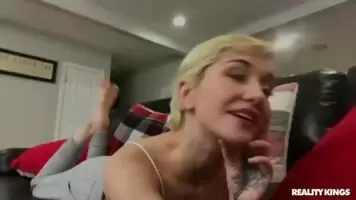 Skye Blue - Seduce my masseuse