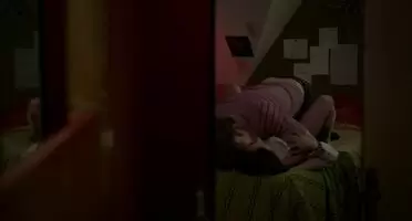 Maisie Williams' breathless panting and moaning while she feels a cock pounding away between her legs will never not make me hard.