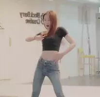 Loona - Yves
