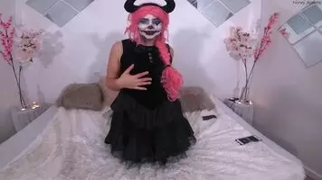 Hallowen is soon :). Honey_Birdette on the hub !