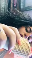 😛