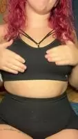 a sports bra titty drop for you :)