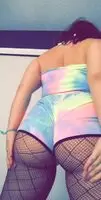 Love this outfit & these ishnets