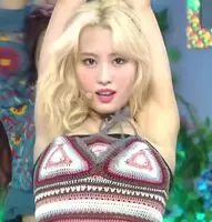 TWICE - Momo
