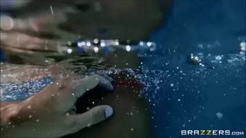 Ass in pool