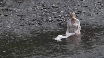 Caroline Vreeland's Huge Tits Had a Nice Movie Debut in Red Handed