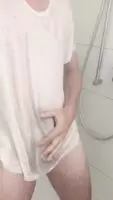 wet tshirt