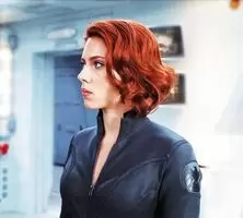 Scarlett Johansson's reaction to watching me tribute her in person