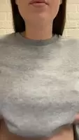 Quick tittydrop while im at work😳😳