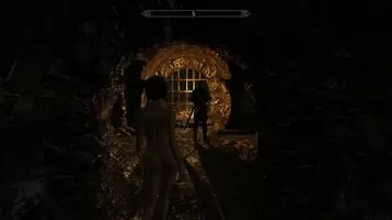 The dragonborn has some fun with a guard in the sewer