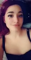 They made an e girl filter so I had to make a little gif. ❤