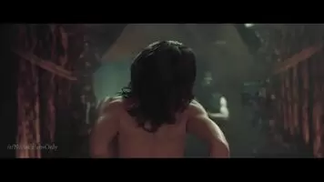 Jessica Biel strip