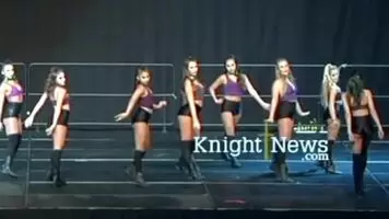 Middle chick has so much ass