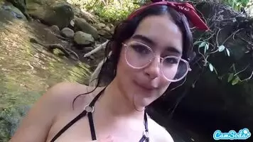 How does my pussy look underwater???