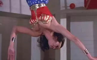 Lynda Carter hanging plot in 