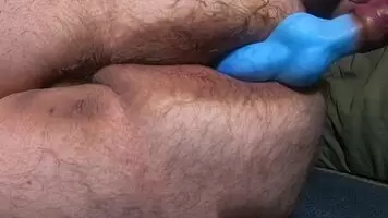 y small rex knotting fun.