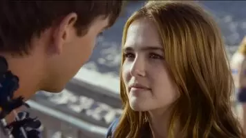 Zoey Deutch
