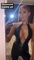That damn body and tits! fuck.