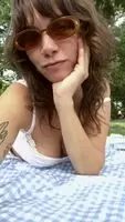 Don’t mind me, just getting my tits out in the park