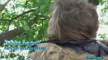PublicAgent - Nicole Pearl – Party babe fucks by the lake