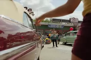 Camila Mendes