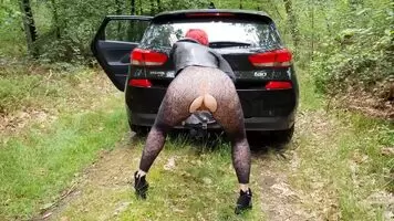 Outdoor sex