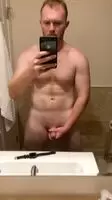 😜