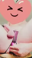 There is nothing better then fucking yourself in panties... anyone wanna prove me wrong 😈😉