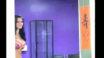 Killer smile, killer hips...
