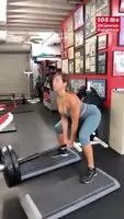 Gym Babe working out