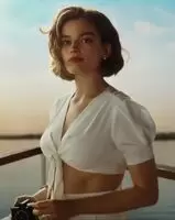 Emma Mackey