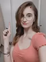 Goooodmorning boyos... I was feeling pretty kinky when I woke up and wanted to show off a lil for ya
