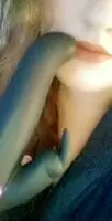 who would like to see my lips around their cock? 😈