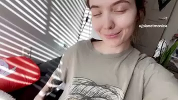 I have very suckable titties 🥰 would you put your mouth on them for me?