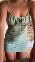 I wanted to get out of the dress to show you my freshly shaved pussy ☺️