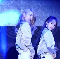 Weki Meki - Lua