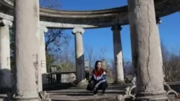 PUBLIC RISKLY BLOWJOB WITH A BEAUTY TEEN