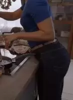 Vanessa hudgen's ass look so delicious i just wanna pull down her jeans and eat it