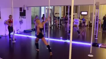 Fuckyeah-poledance!!!!!