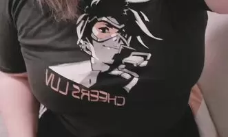 Cheers luv! Here's a titty drop video for you guys, I hope you like it 💋