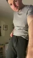 It’s not easy being sexy while you’ve got cats in the house.. hope I’m at least cute 💁🏻‍♂️
